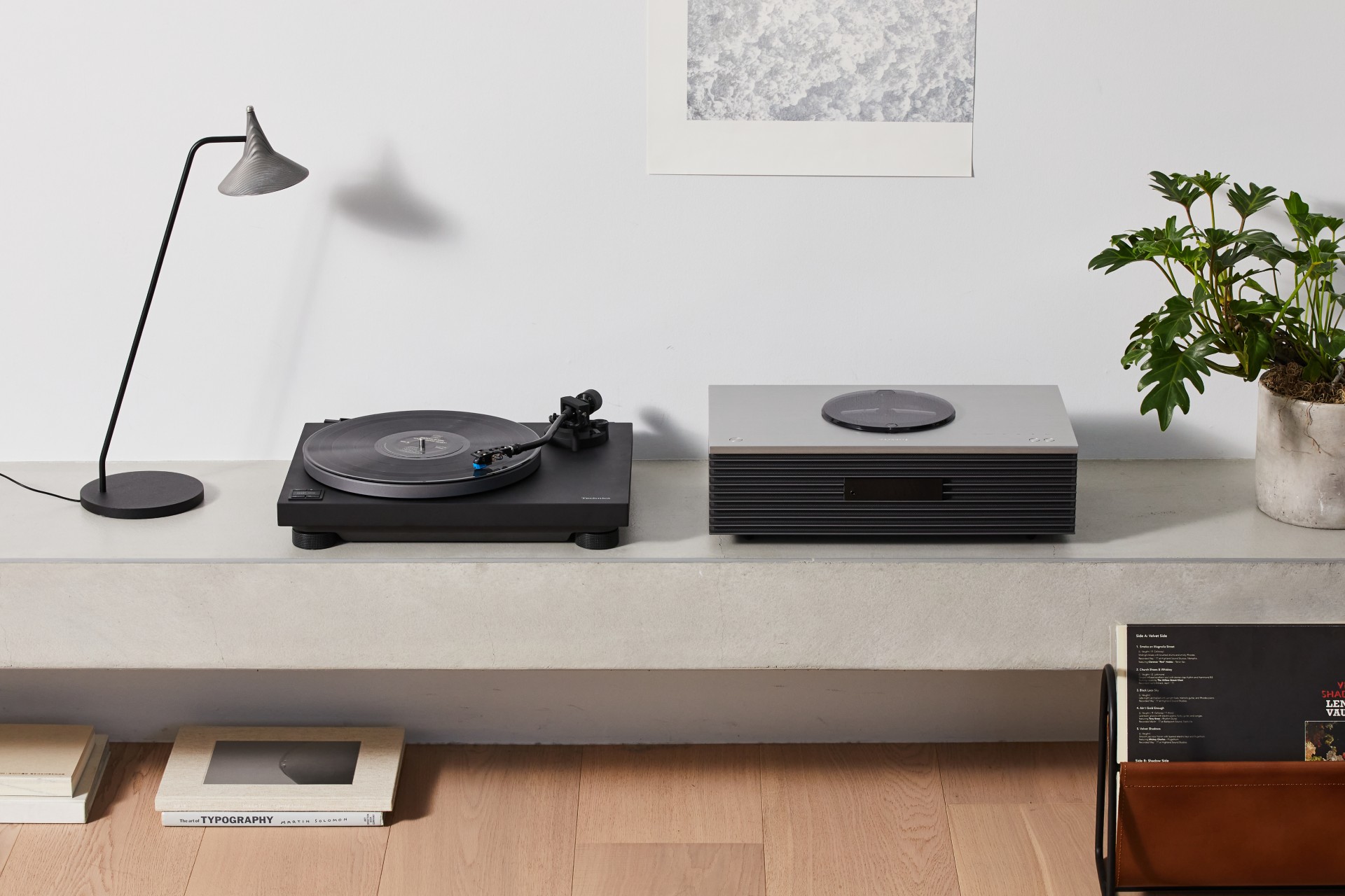 technics introduces two new affordable turntables