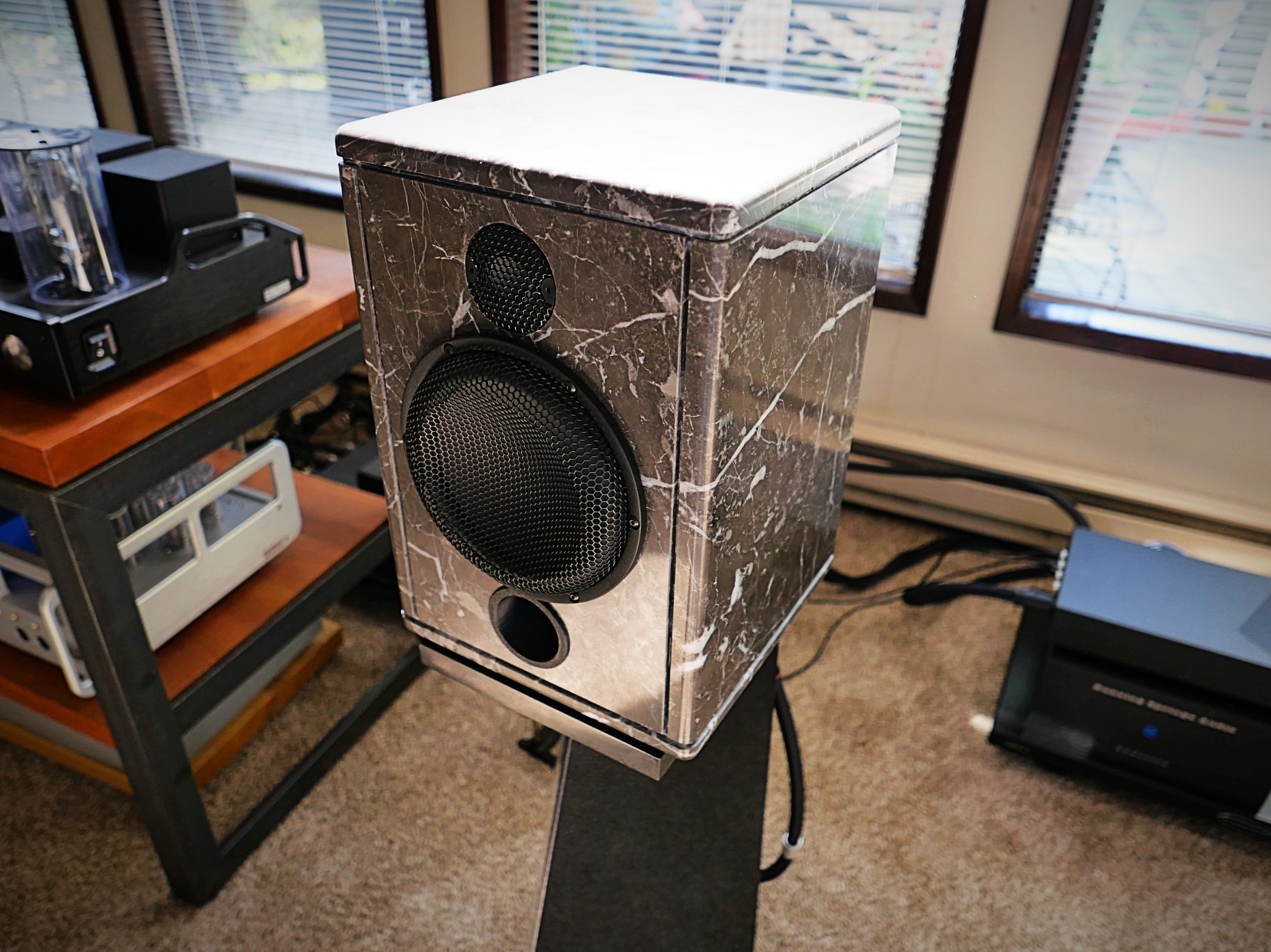 acora acoustics mrb-1 loudspeaker review by marc phillips
