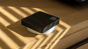 Strong onthult een Google TV-box die op zonne-energie werkt: een eenvoudig gadget of een opkomende revolutie?