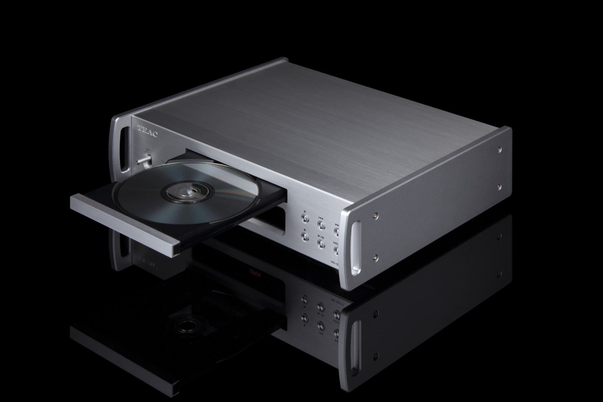 TEAC PD-507T CD-Transport maakt debuut | Aankondigingen