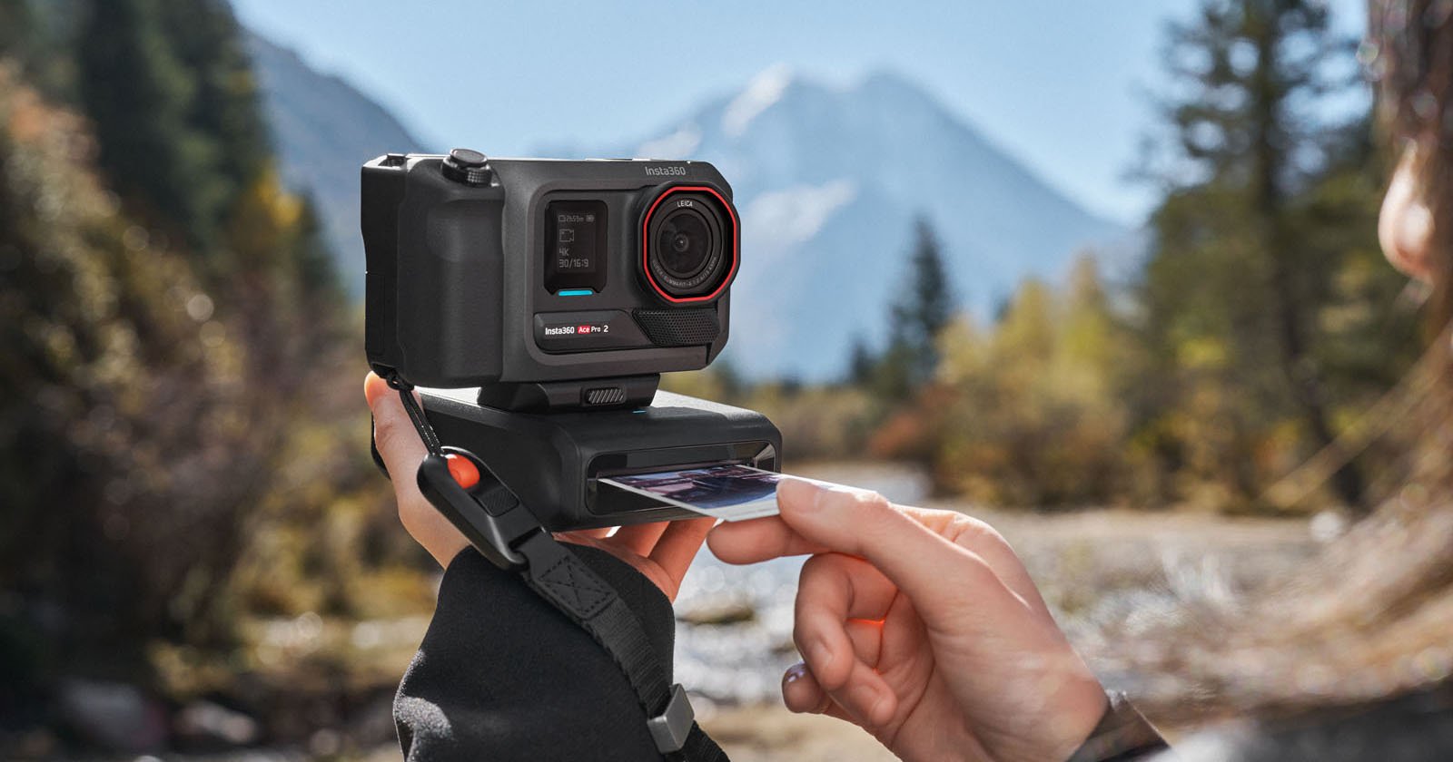 Gek add-on tovert de Insta360 Ace Pro 2 om tot een instant camera
