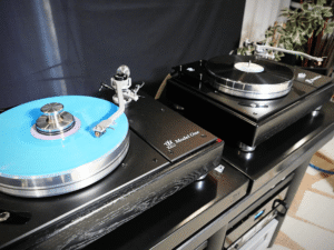 VPI en Acora Acoustics MRB-1 en VAC op CAF 2025