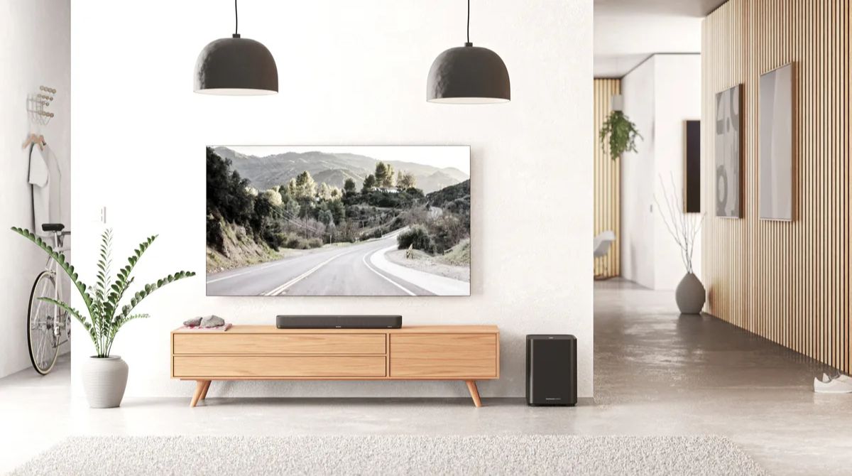 barre de son Sennheiser Ambeo Soundbar Mini dans un salon