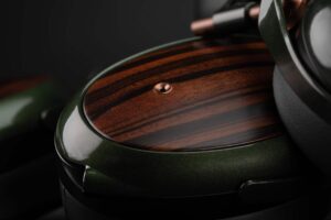 Meze STRADA Hoofdtelefoons Debuut | Aankondigingen