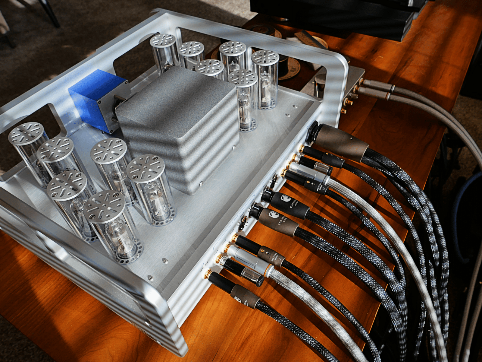 allnic audio hpa-10000 line stage and headphone amplifier