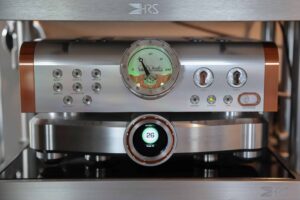 D'Agostino Momentum C2 Voorversterker – Beoordeling