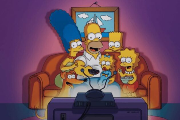 Les Simpson : Toute la famille se regroupe devant la télé