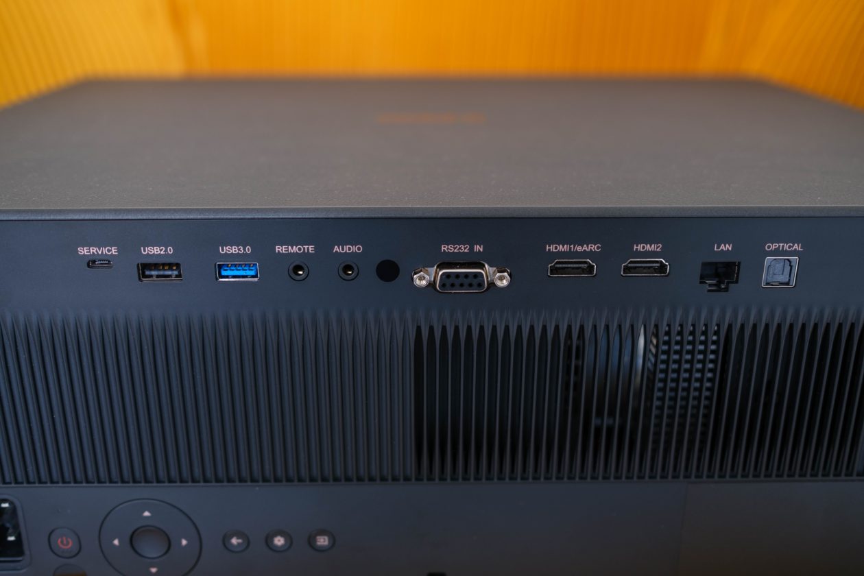 XGIMI Titan connectiviteit