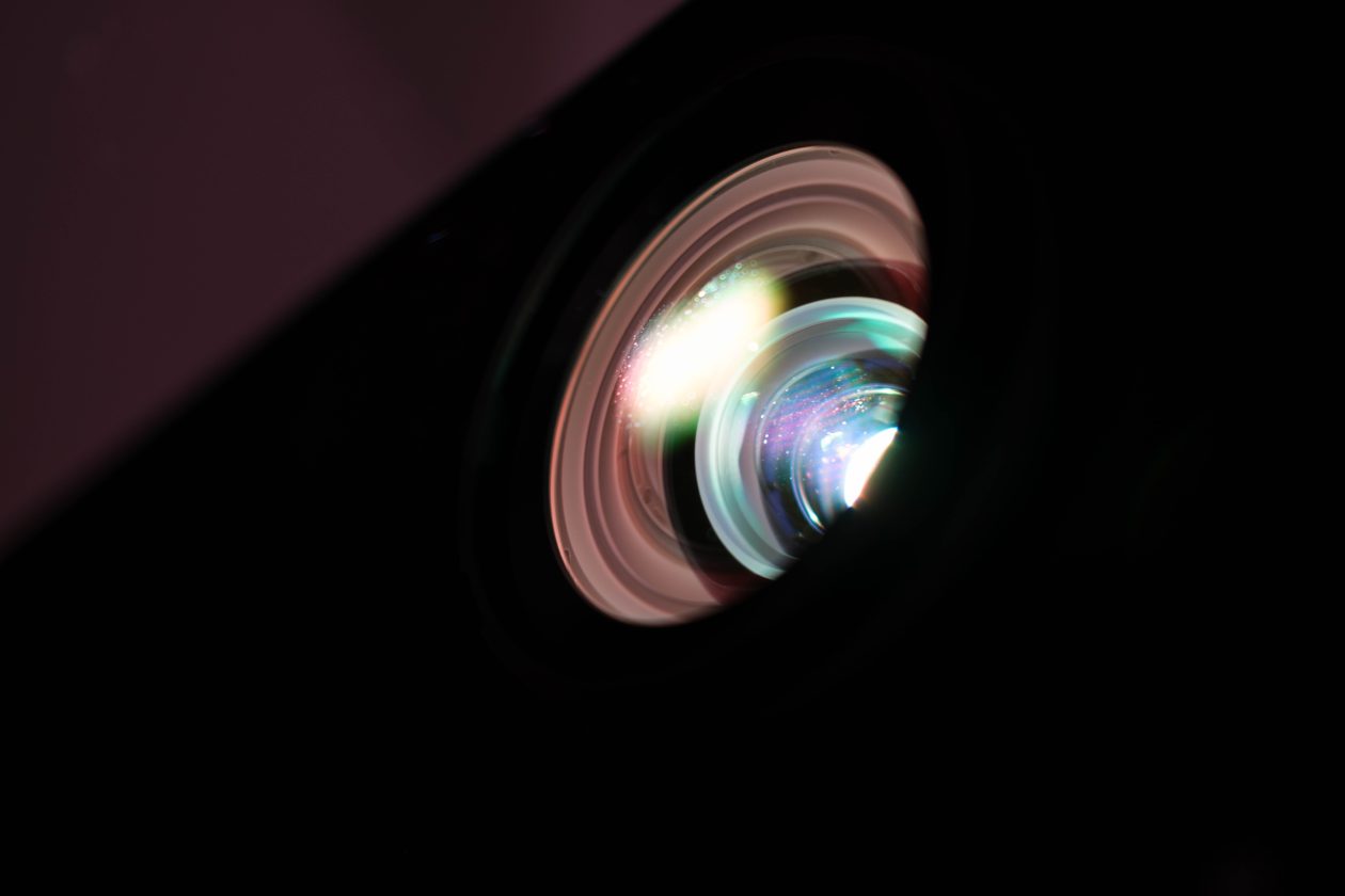 XGIMI Titan lens in het donker