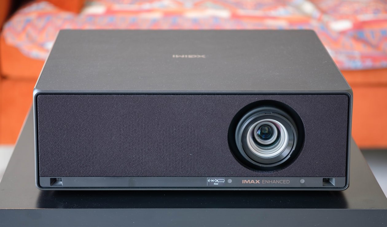 XGIMI Titan vooraan beeld