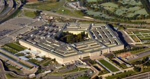 Pentagon verbiedt persfotografen voor onflatterende foto's van Pete Hegseth