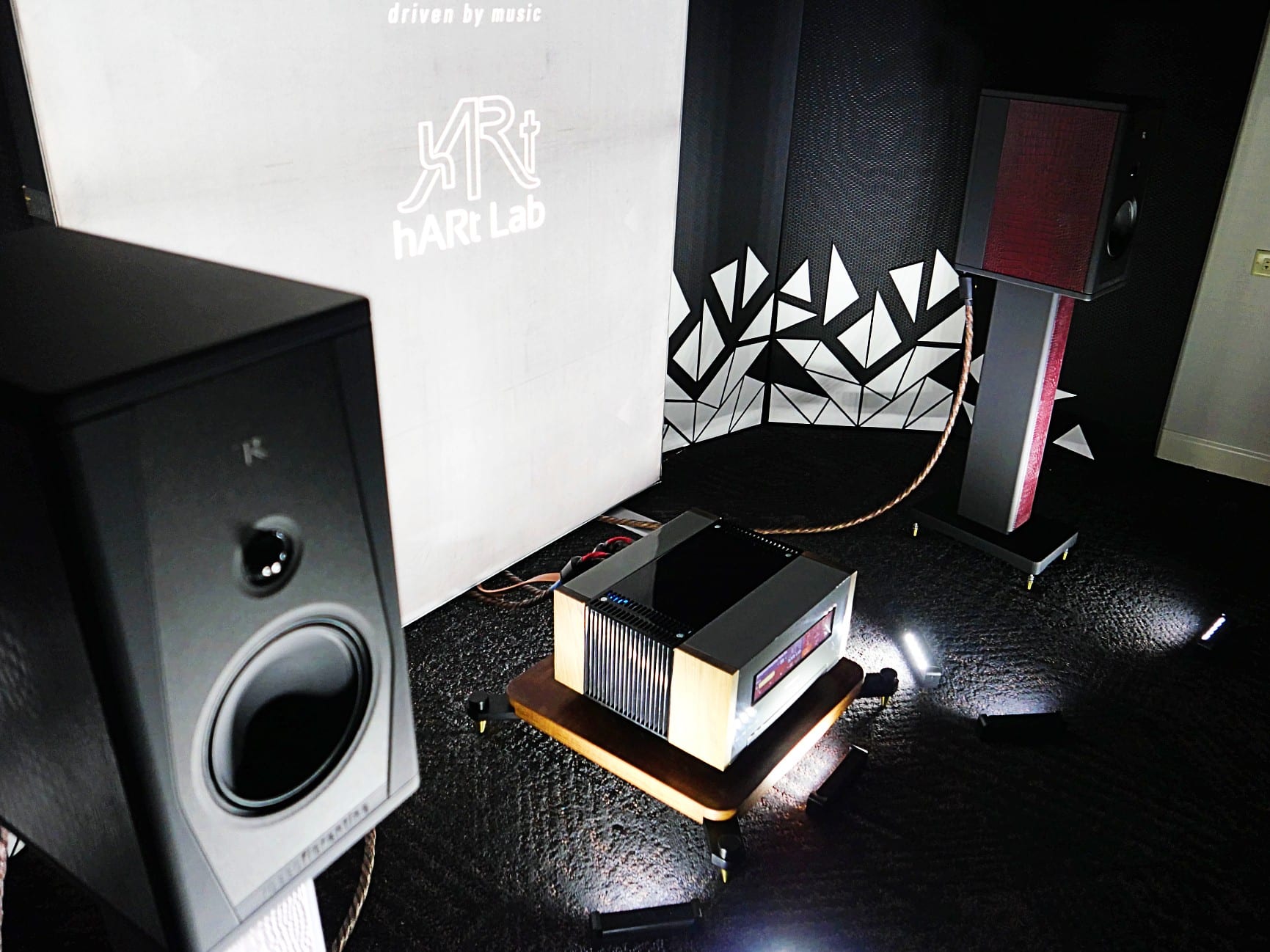 hARt Lab, Rosso Fiorentino en Audio Thesis | AXPONA 2026