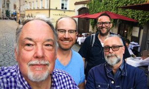 Dat is showbusiness | The Audio Cynic