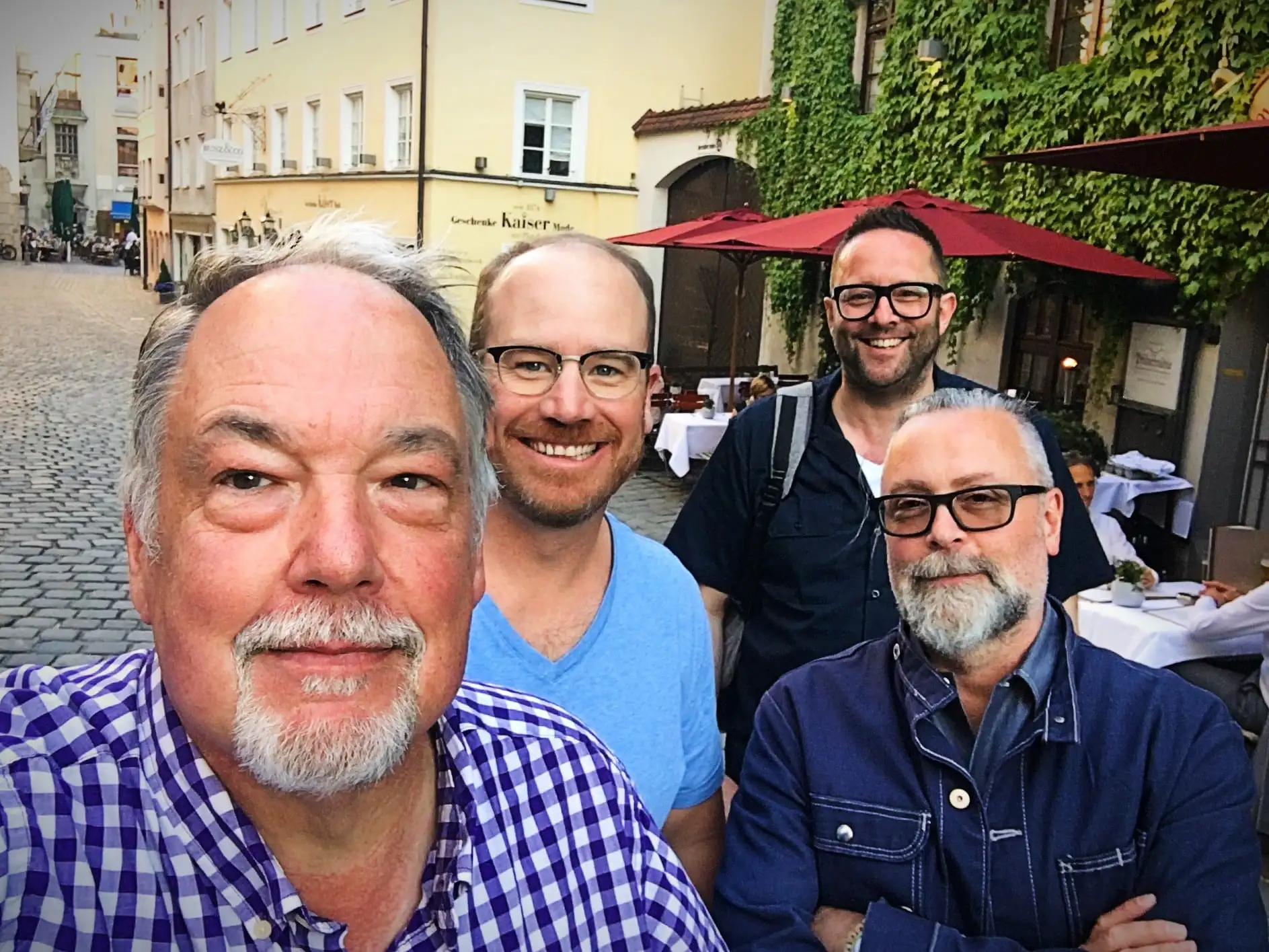 Dat is showbusiness | The Audio Cynic