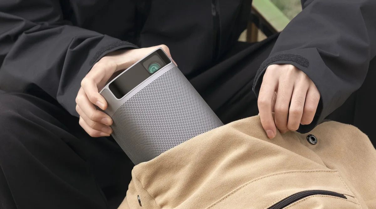 vidéoprojecteur XGIMI MoGo 2 Pro dans un sac