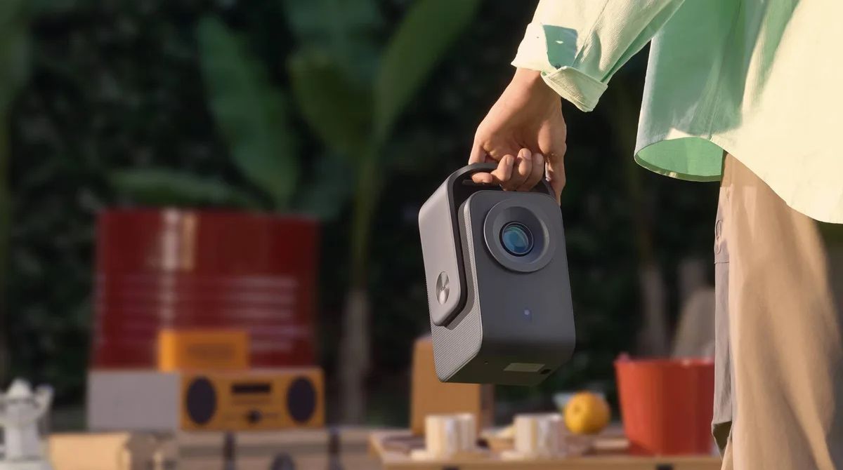 poignée de transport du TCL Smart Projector C1