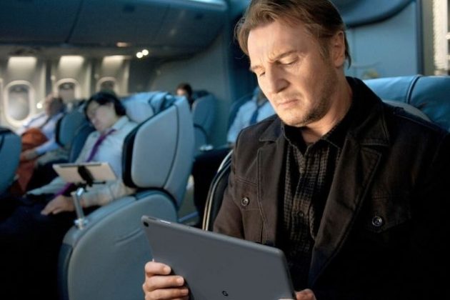 High-tech base de données : tablette dans l'avion