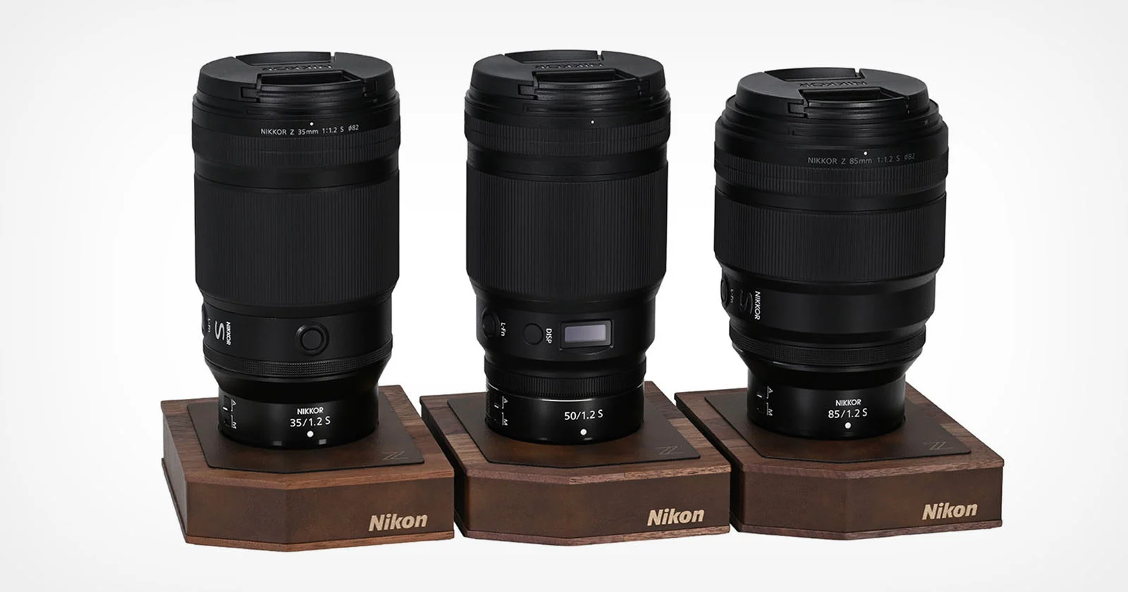 Nikon Nikkor Z Houten Lensstandaard – Exclusief in Japan, Prachtig