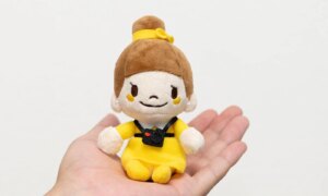Nikon verkoopt een schattige pluche-sleutelhanger van de mascotte van Nikon
