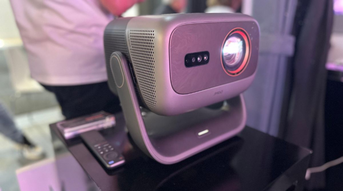 JMGO IRIS Ultra Max à l'IFA 2026