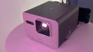 BenQ TK715i