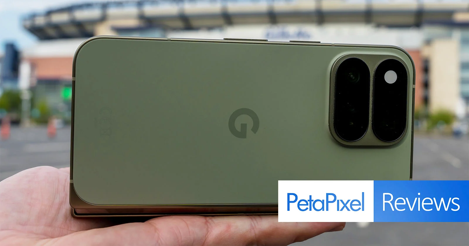 Google Pixel 11 Pro Fold Beoordeling: Nieuwe looks, maar dezelfde telefoon