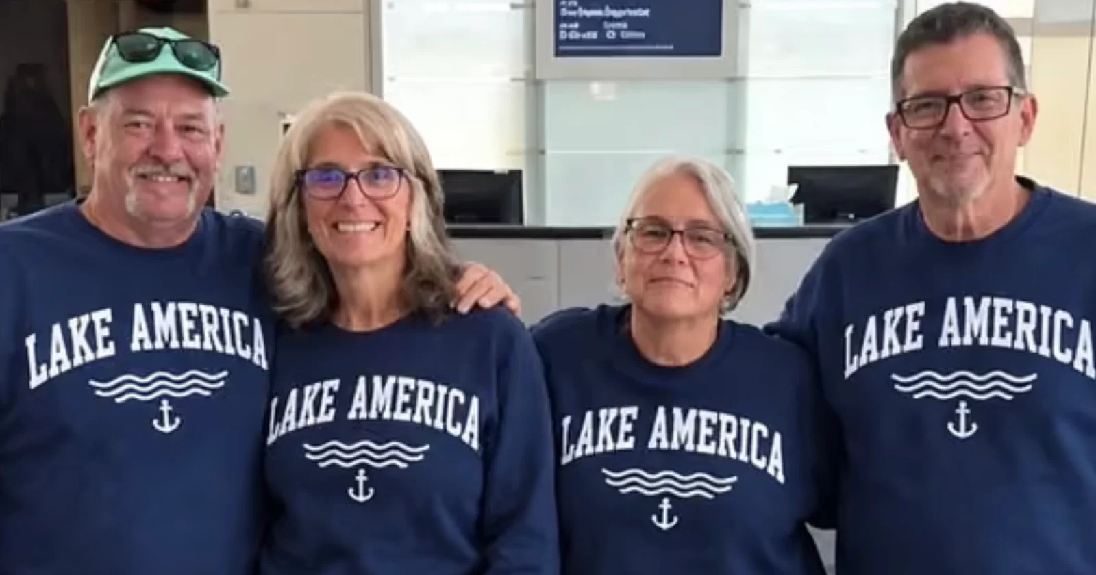 Amerikaanse CEO die AI-foto van Lake America-sweatshirts plaatste, is niet langer CEO
