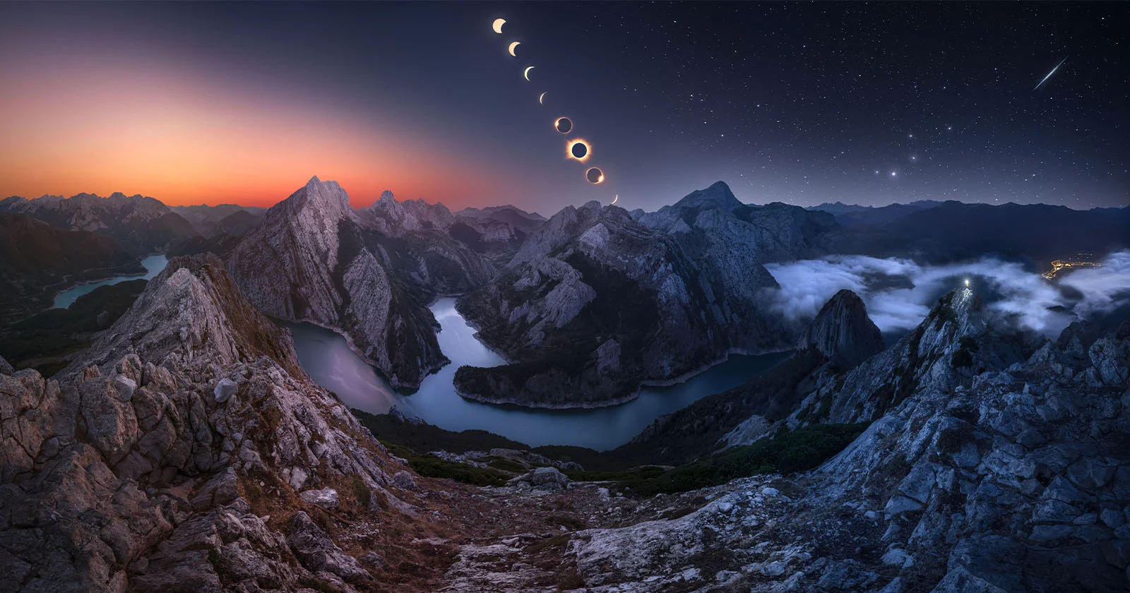 Fotograaf Besteedde Jarenlang Aan Het Plannen Van Een Spectaculaire Zonsverduisteringsfoto