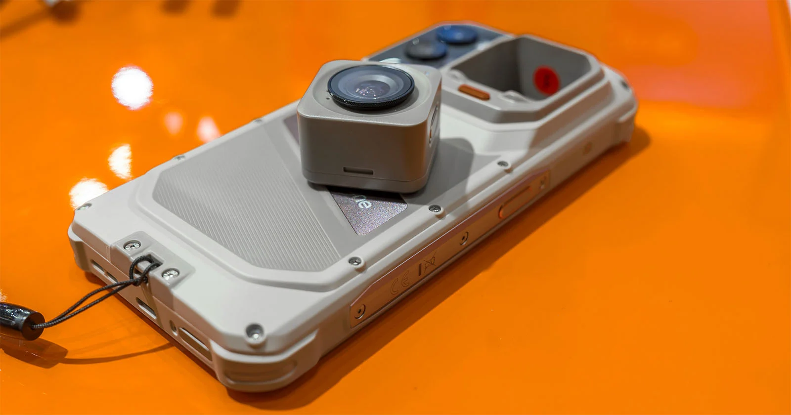 RugOne Xsnap 7 Pro: smartphone én actiecamera in één