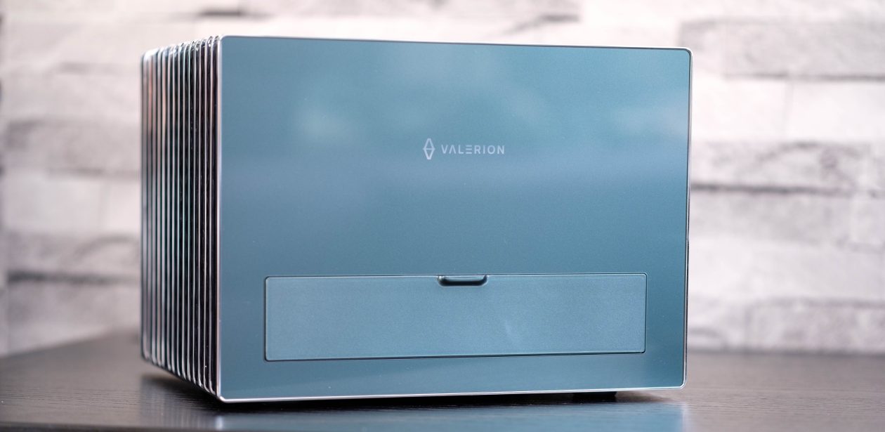 achterzijde connectiviteit awol Valerion VisionMaster Pro 2