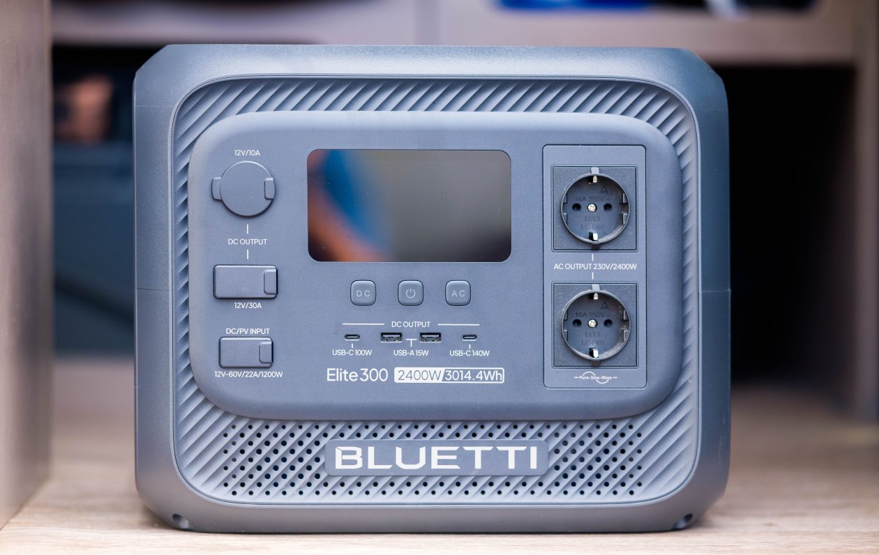 Bluetti Elite 300 vue de face