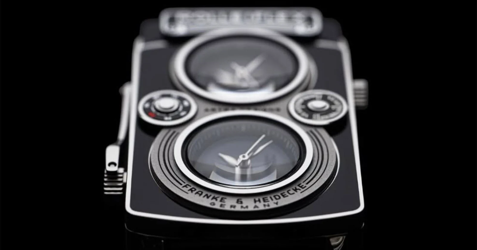 Artra’s Indrukwekkende Nieuwe Horloge Lijkt op een Rolleiflex TLR