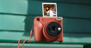 De Instax Square-reeks van Fujifilm krijgt een veelzijdige en sfeervolle nieuwe camera