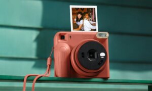 De Instax Square-reeks van Fujifilm krijgt een veelzijdige en sfeervolle nieuwe camera