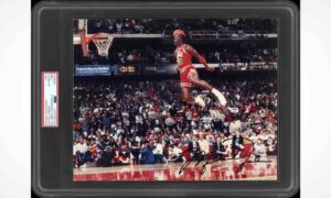 De originele foto die Michael Jordans iconische dunk vereeuwigde wordt geveild