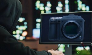 Gehackte Hasselblad X2D II 100C: maakt video’s, met ChatGPT en draait Linux